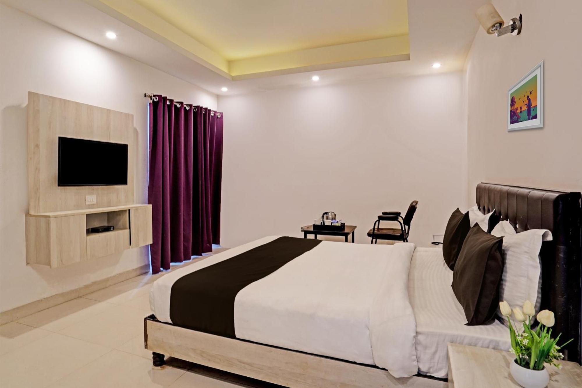 Hotel O Babil Palace Near Omaxe Celebration Mall Ґурґаон Екстер'єр фото